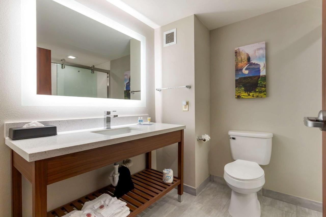 Comfort Inn & Suites Muskogee Bagian luar foto